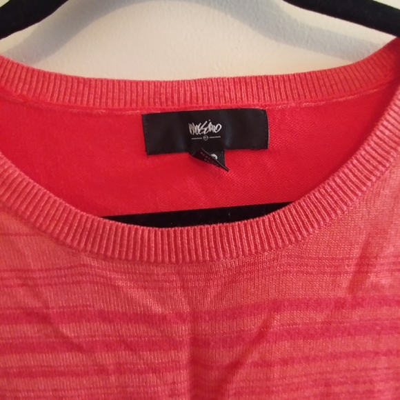 Bright Pink Light Weight Sweater Top - Picture 2 of 6